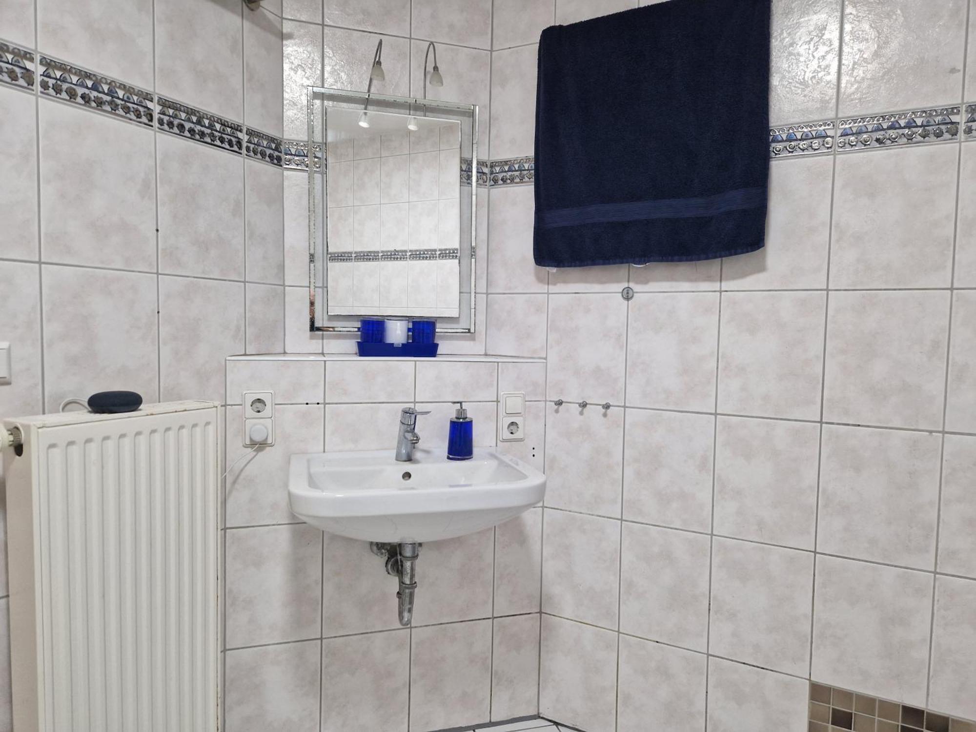 Einzelzimmer In Ruhiger Lage --- Check-In Mit Schluesselkasten Мепен Екстериор снимка
